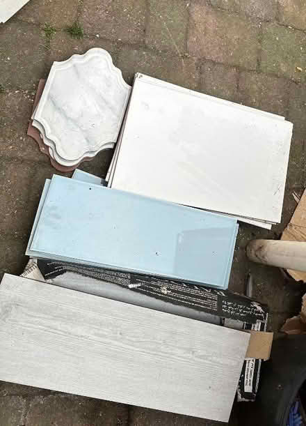 Photo of free Various tiles (Hurstpierpoint BN6) #3