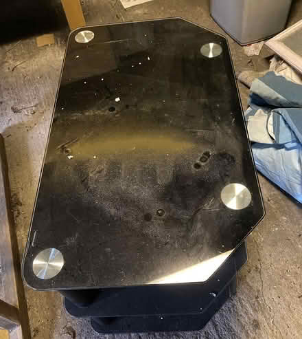 Photo of free TV stand (Sutton-in-Ashfield, NG17) #1