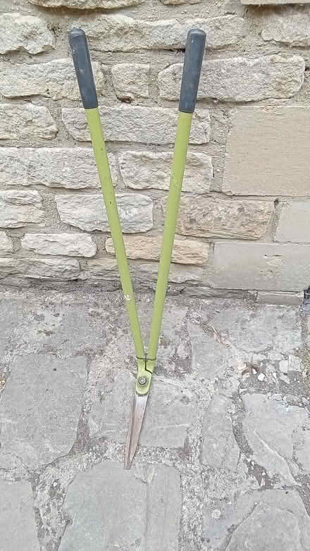 Photo of free Edging Shears (Burford OX18) #1