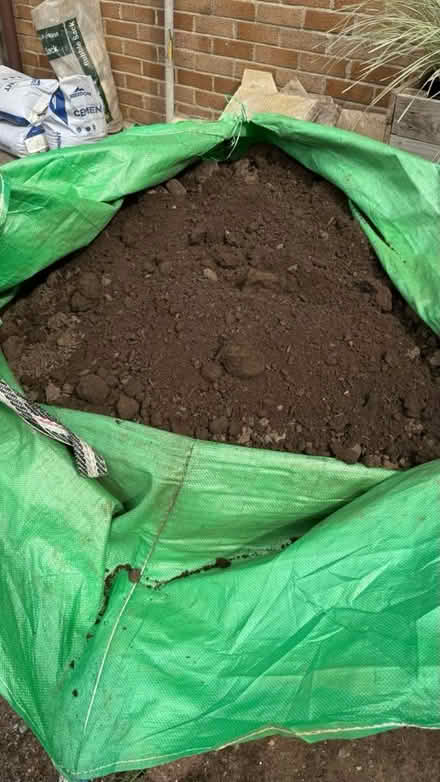 Photo of free Top soil (Walthamstow / Higham Hill E17) #2