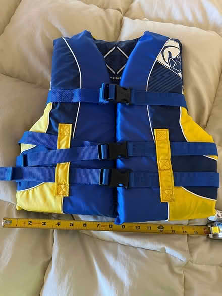 Photo of free Youth Flotation Jacket (Montclair) #2