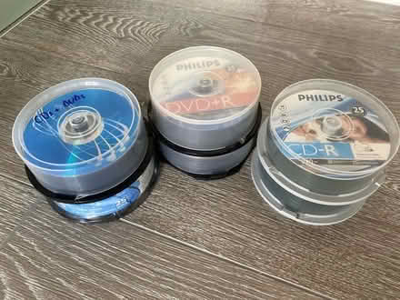 Photo of free Writable CDs & DVDs (Merrow GU1) #1