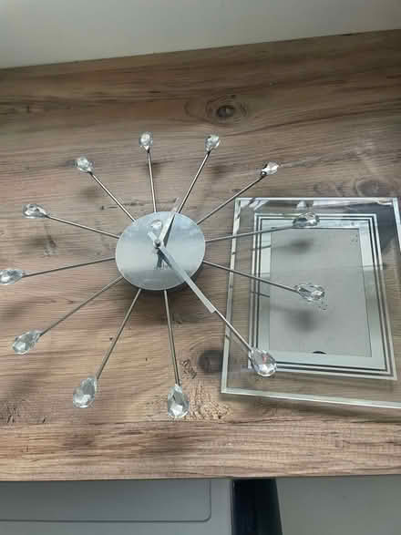 Photo of free Clock and photo frame (Maldon CM9) #1