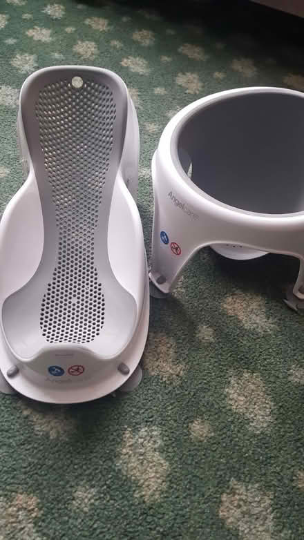 Photo of free New Born Bath Support and Tub For Older Baby (CT18) #1