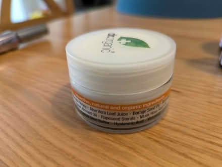Photo of free Face cream (Barkingside IG6) #2