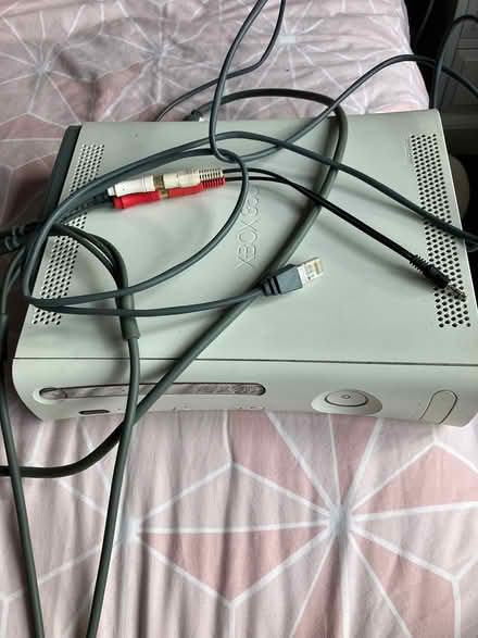 Photo of free Xbox 360 (Orpington) #2