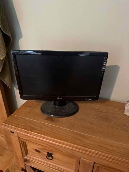 Photo of free Computer monitor (N22) #1