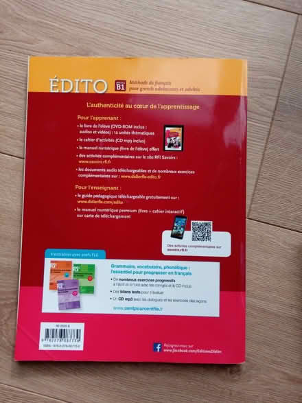 Photo of free Very good book to study French (Intermediate, B1 level) (Oxford OX1) #2