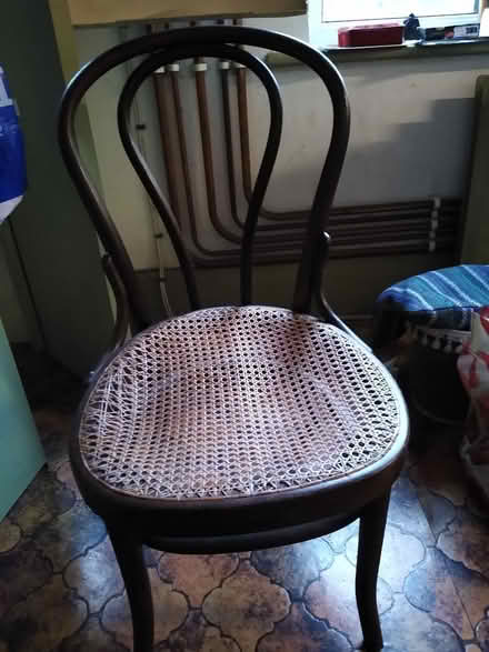 Photo of free chair (Upton CH49) #1