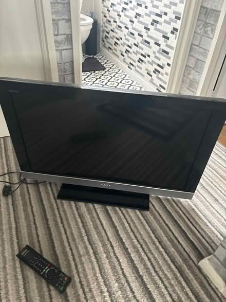 Photo of free Sony TV (CH4 Chester) #1