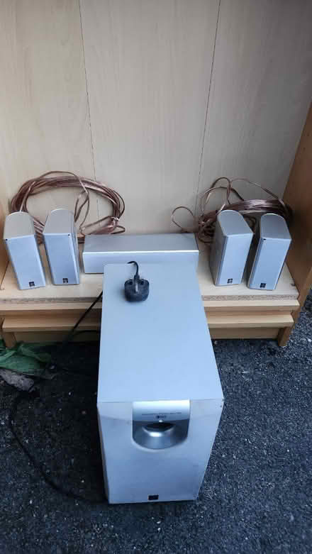 Photo of free Yamaha 5.1 speakers SW-P130 (Raynes Park SW20) #2