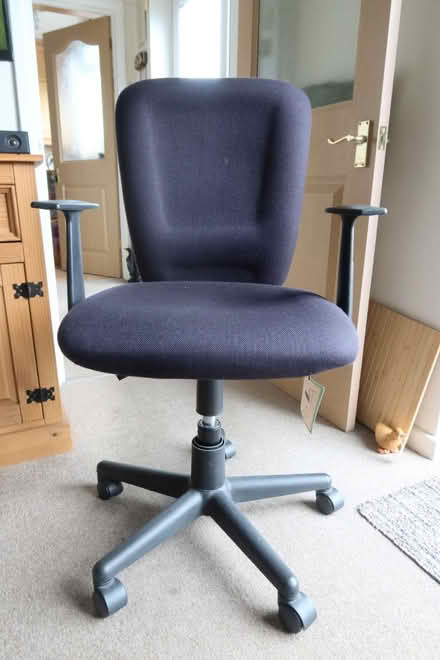 Photo of free Computer Chair (Malvern WR14) #3