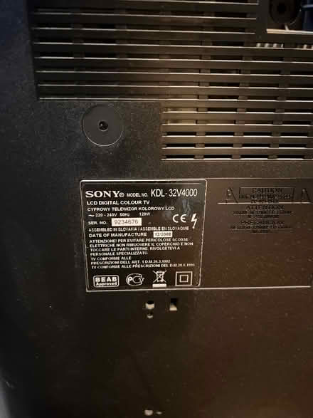 Photo of free Sony 32 inch TV - black (Teddington TW11) #3