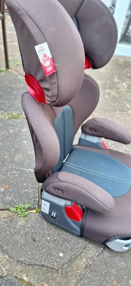 Photo of free Child's car seat (Lower Sydenham) #3