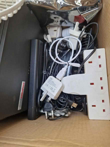 Photo of free Box of Random unwanted items (N3 finchley central) #2