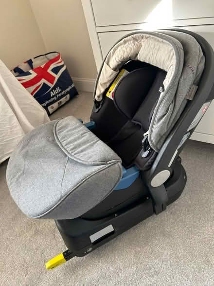 Photo of free Silver cross baby seat (DE3) #2