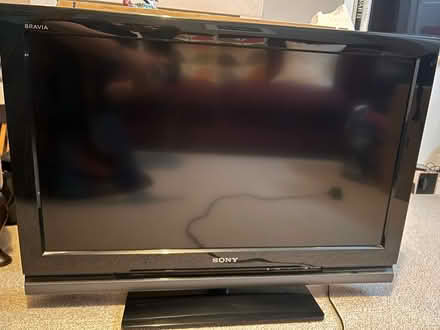 Photo of free Sony 32 inch TV - black (Teddington TW11) #2