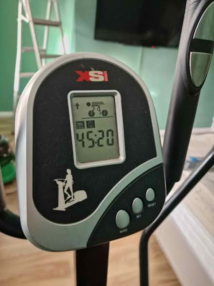 Photo of free Cross trainer (PO19) #1