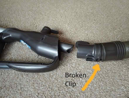 Photo of free Dyson DC25 Upright, rolling-ball vacuum cleaner (Penrith CA11) #4