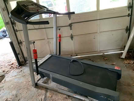 Photo of free Pro form treadmill (Knoxville MD 21758) #2