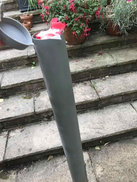 Photo of free Retro slide projector and screen (Hanover BN2) #2