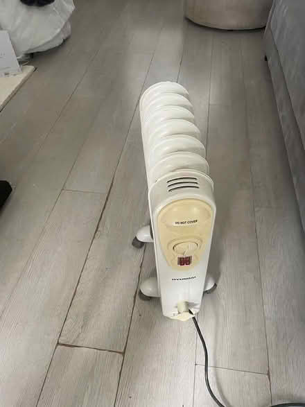 Photo of free Heater (Bracknell’s RG42) #2