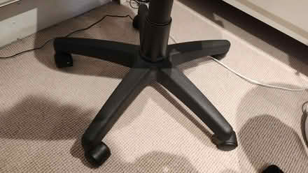 Photo of free Firm Office chair, 5 wheels (Raynes Park SW20) #3