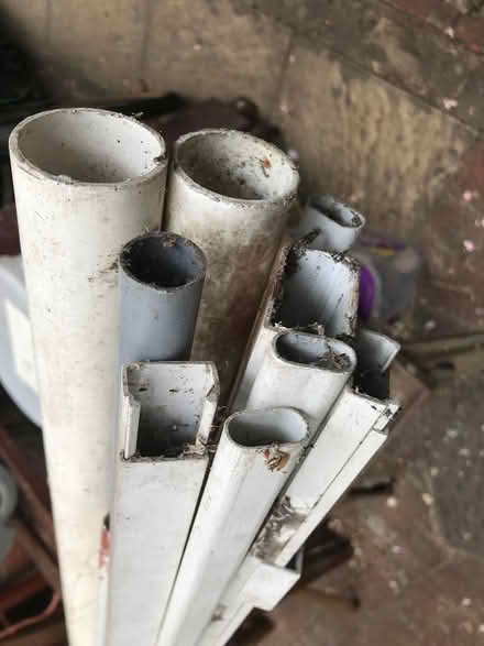 Photo of free plastic conduit (GU1) #1
