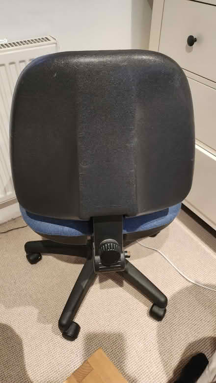 Photo of free Firm Office chair, 5 wheels (Raynes Park SW20) #1