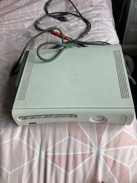 Photo of free Xbox 360 (Orpington) #1