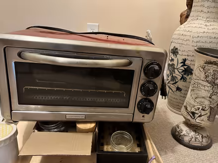 Photo of free Toasteroven (milton, derry and scottl) #1