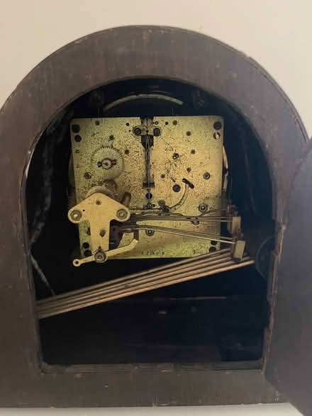 Photo of free Two old mantlepiece clocks (Oxford, near Cowley Rd. Tescos) #4