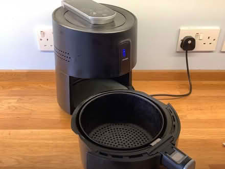 Photo of free Air fryer (North Watford WD24) #3