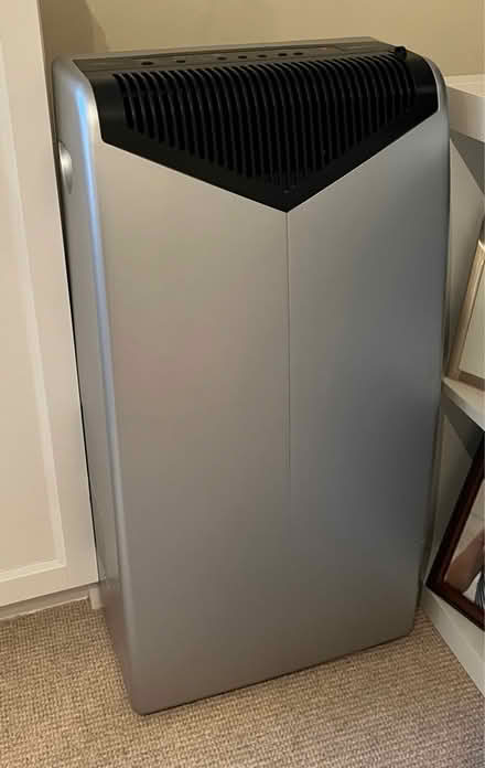 Photo of free Bosch Air-conditioner (Harpenden, AL5 near station) #1