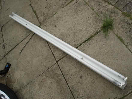 Photo of free Six foot Flourescent lamp two tubes (NR Farnham) #2