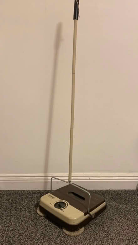 Photo of free 1970’s Leifheit Exclusiv Brush (B64) #3