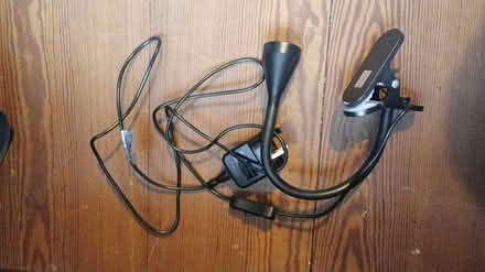 Photo of free Light (clip broken) (Shipley BD18) #2