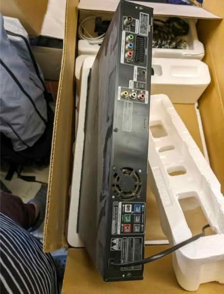 Photo of free Samsung DVD home cinema system (Caversham RG4) #3