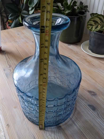 Photo of free Nice Blue Vase (Market Harbourough) #1
