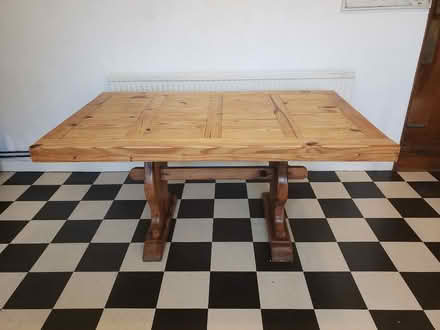 Photo of free Dining table (Queen's Park BN2) #1