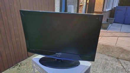 Photo of free Samsung 32" TV - working - LE32R73BD (Wimbledon SW20) #1