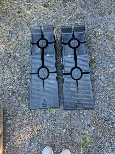 Photo of free Rhino ramps (Camas - Livingston Mountain) #1
