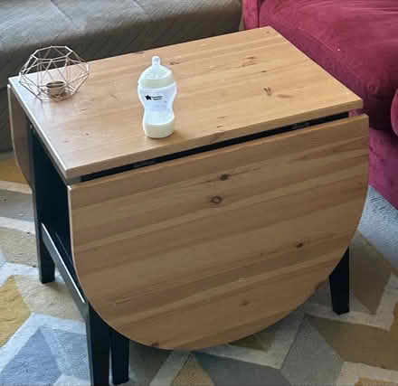 Photo of free Drop leaf coffee table (SW17) #1