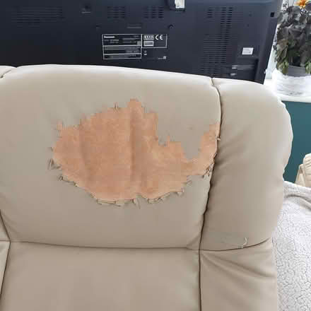 Photo of free faux leather reclining chair (mansfield, NG18) #3