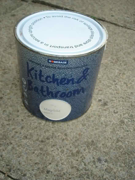Photo of free Magnolia Bathroom / Kitchen paint (NR Farnham) #1