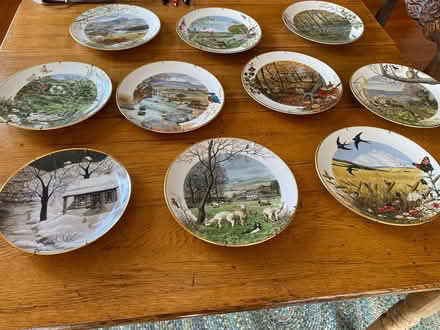 Photo of free Decorative plates (Eureka) #2