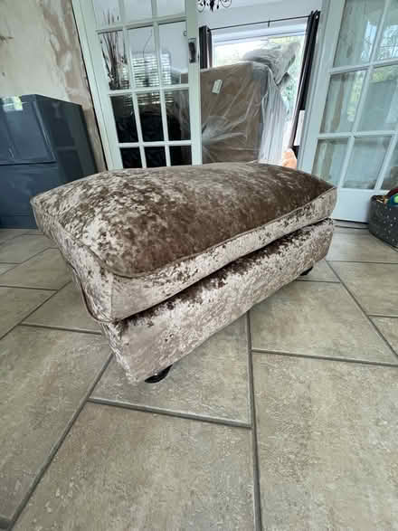 Photo of free sofa, armchair etc (Sidcup kent) #4