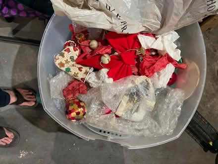 Photo of free Wrapping paper Holiday decorations (Greenlake) #1