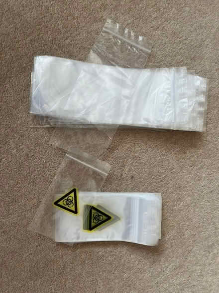 Photo of free Small resealable plastic bags (Cookham SL6) #1