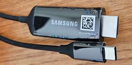 Photo of free New Samsung DeX cable (south los altos) #1